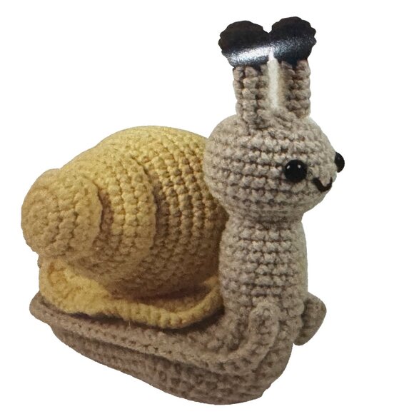 Bullseye's Playground™ Amigurumi2ct Crochet Set Kit: Acorn/Snail - Picture 9 of 11